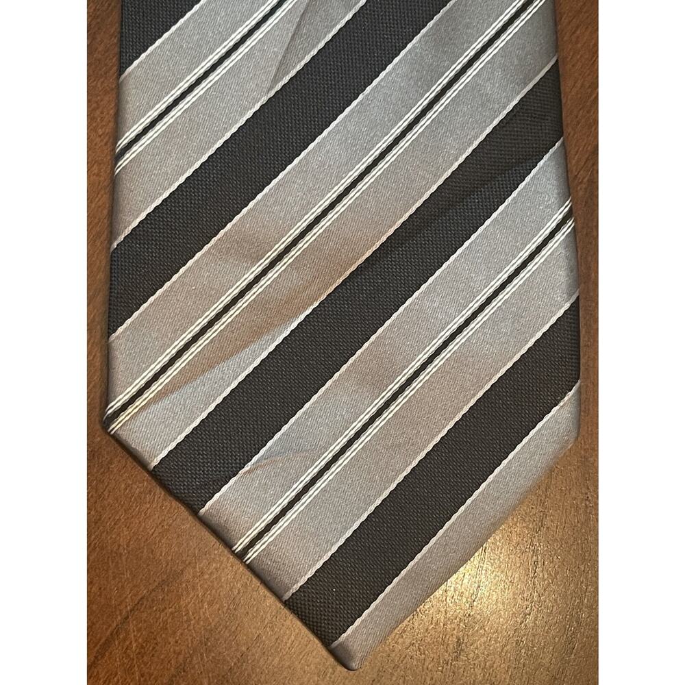 Versa Black Gray Hand Made Men’s Neck Tie Made In China
